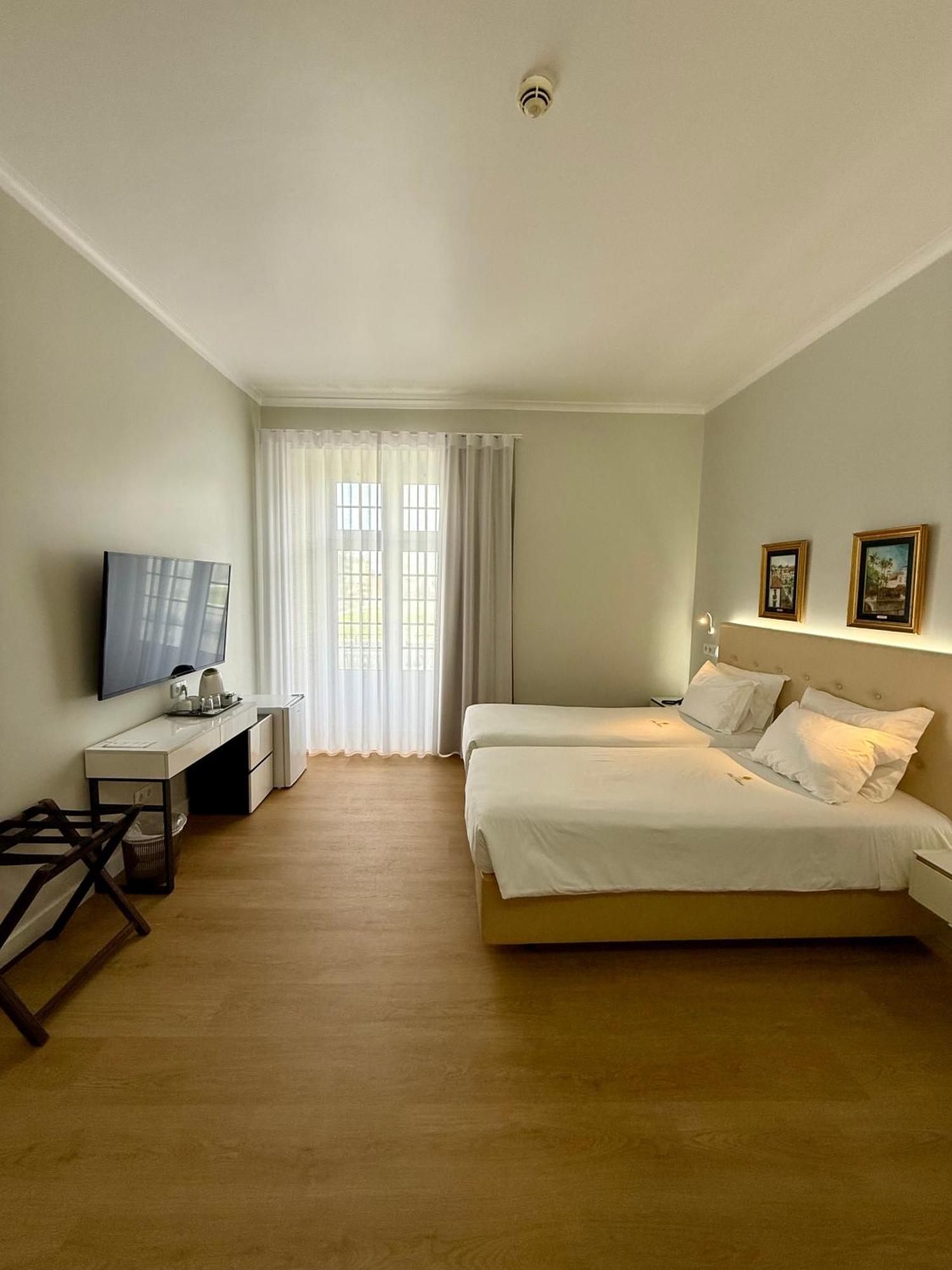 Hotel Talisman Ponta Delgada Esterno foto